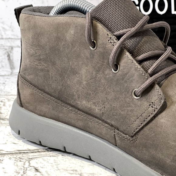 UGG🆒 Chukka boots US men’s 6/ women’s 8 - Picture 11 of 12